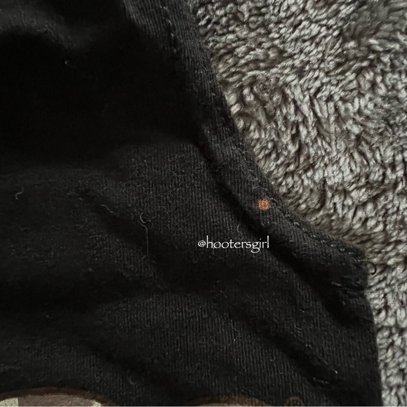 🦉Authentic H👀ters Camo Uniform Tank Top🦉 - Picture 3 of 3